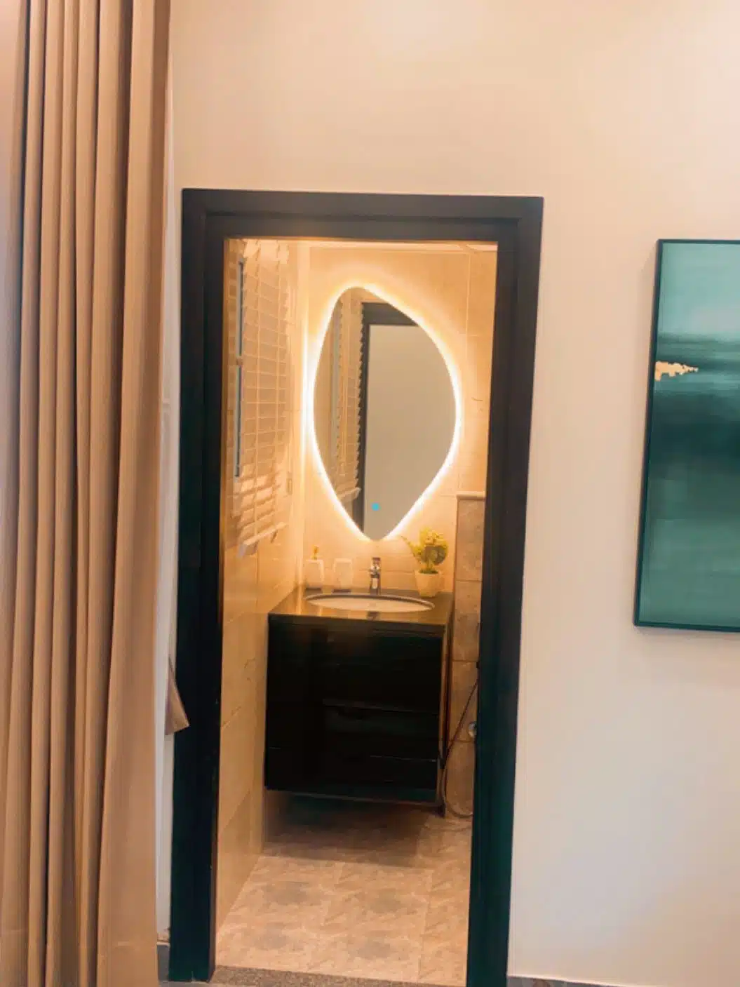 Gallery 16619467551.jpeg | LightMirror.in
