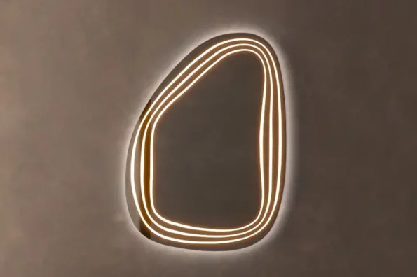 Keira-Pebble-Shaped-LED-Mirror-with-3-Lights-3-1-1.webp Keira Pebble Shaped 3-Color LED Mirror