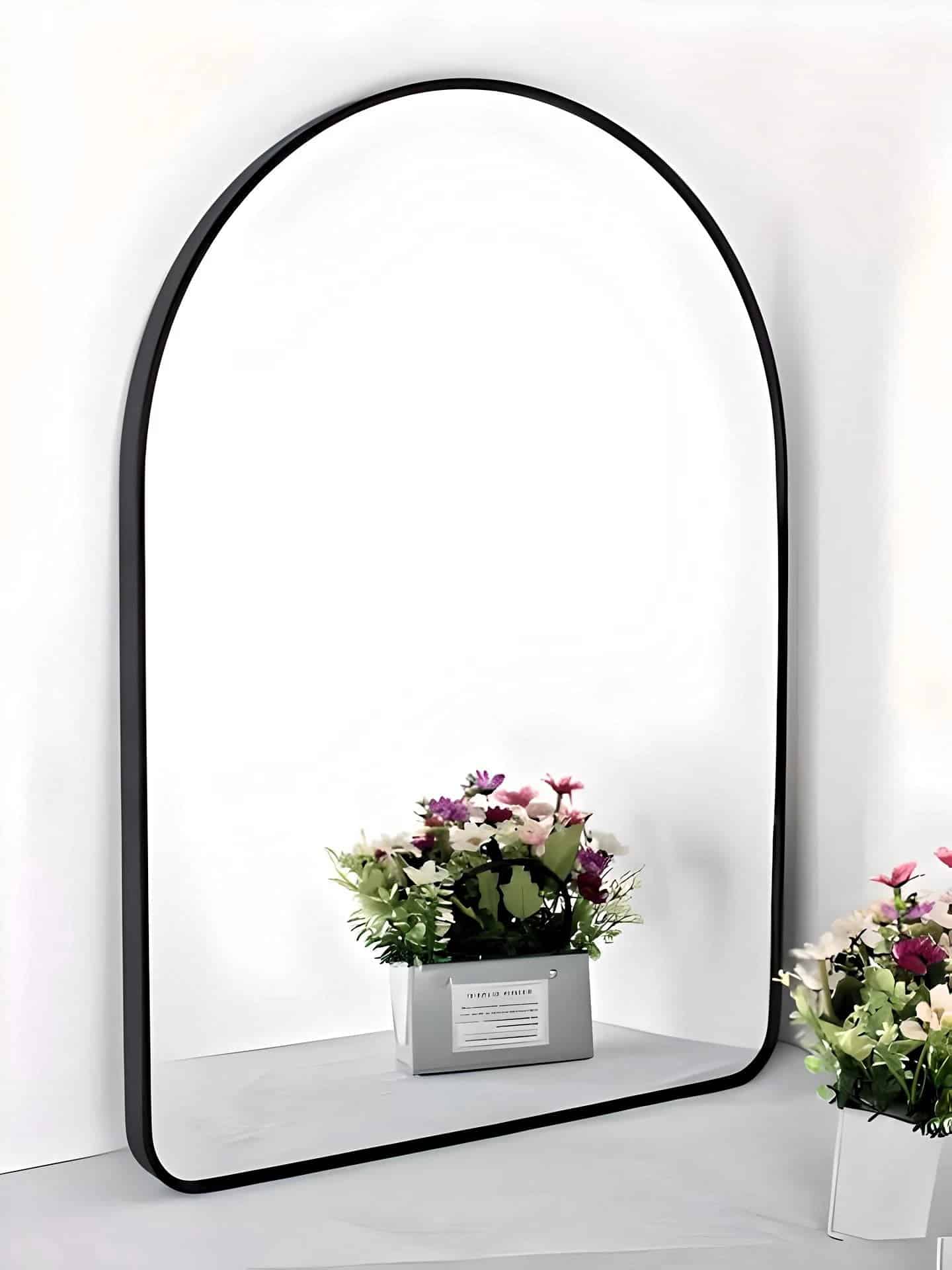 Full-Length Gold Arch Mirrors for Stunning Spaces