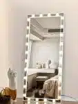 LED_bulb_Mirror.jpg
